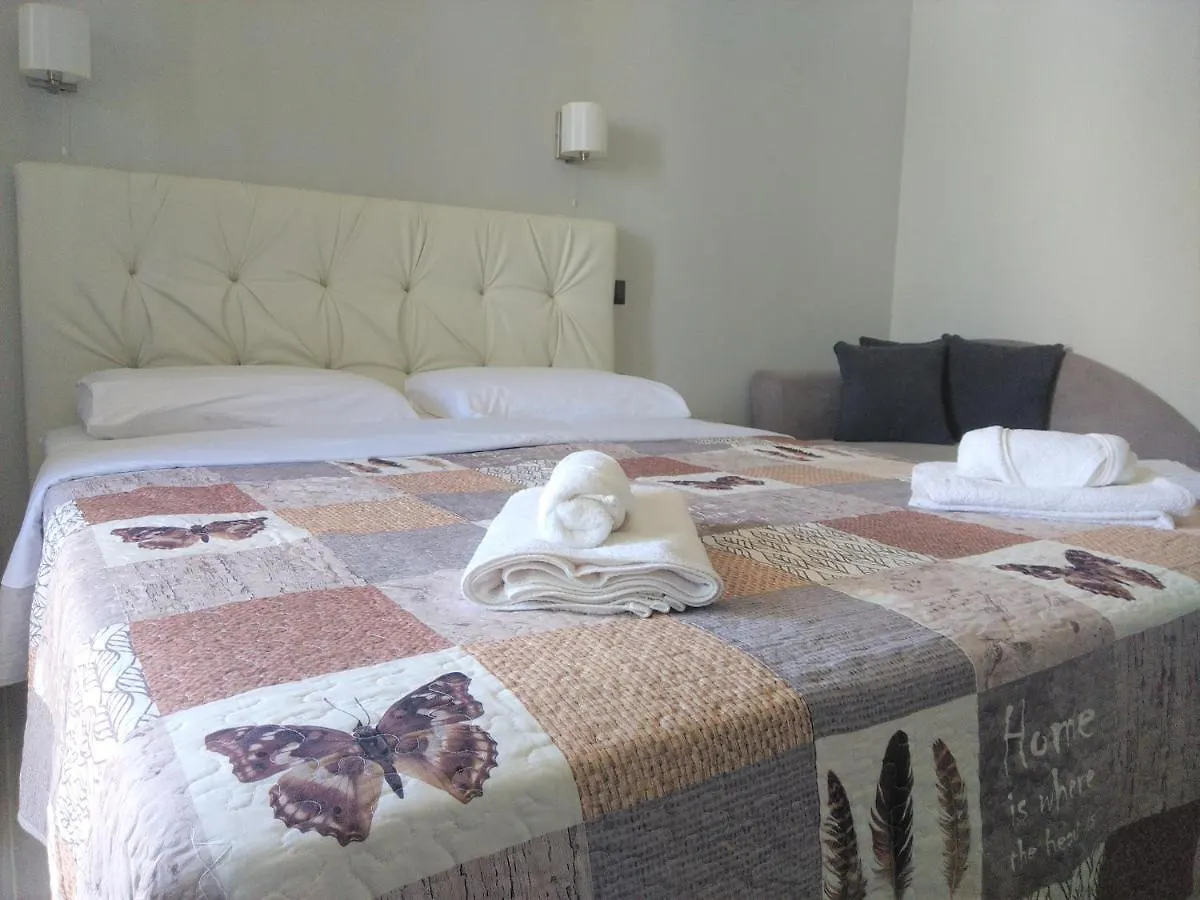 Σπίτι διακοπών Hill Sun Luxury Suites Νέα Ηράκλεια