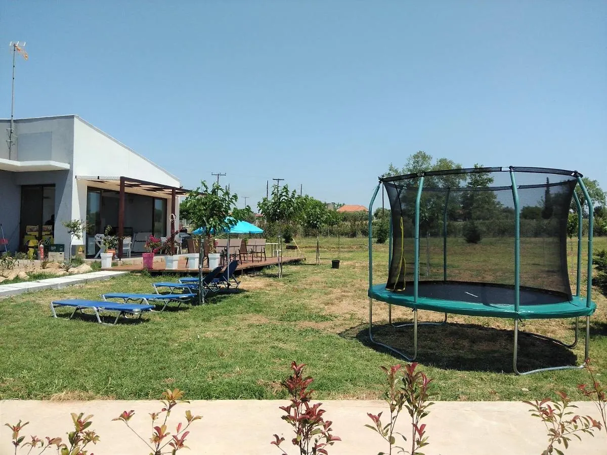Hill Sun Luxury Suites Νέα Ηράκλεια 0*,  Ελλάδα